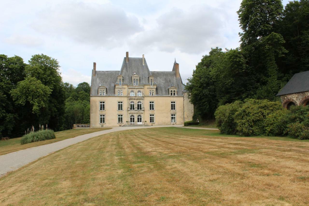 Chateau de la Lucazière Mont-Saint-Jean  Esterno foto